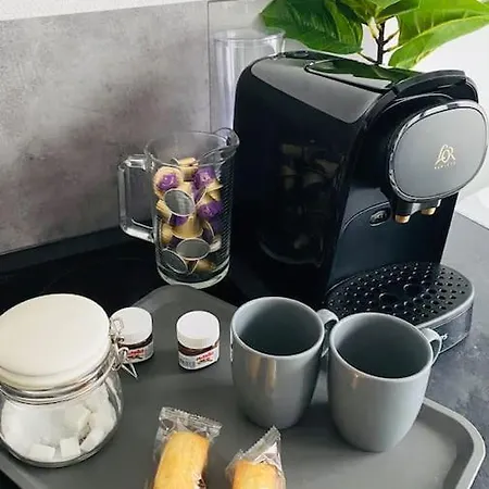 Terrils Jumeaux, Train - Paris Trajet D'environ 1 Heure 10 Minutes Lens