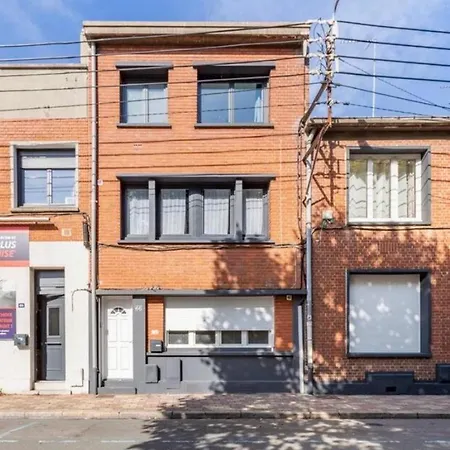 Terrils Jumeaux, Train - Paris Trajet D'environ 1 Heure 10 Minutes Apartment