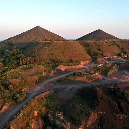 Terrils Jumeaux, Train - Paris Trajet D'environ 1 Heure 10 Minutes Apartment Lens