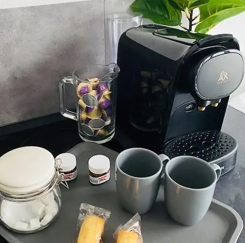 Terrils Jumeaux, Train - Paris Trajet D'environ 1 Heure 10 Minutes Lens